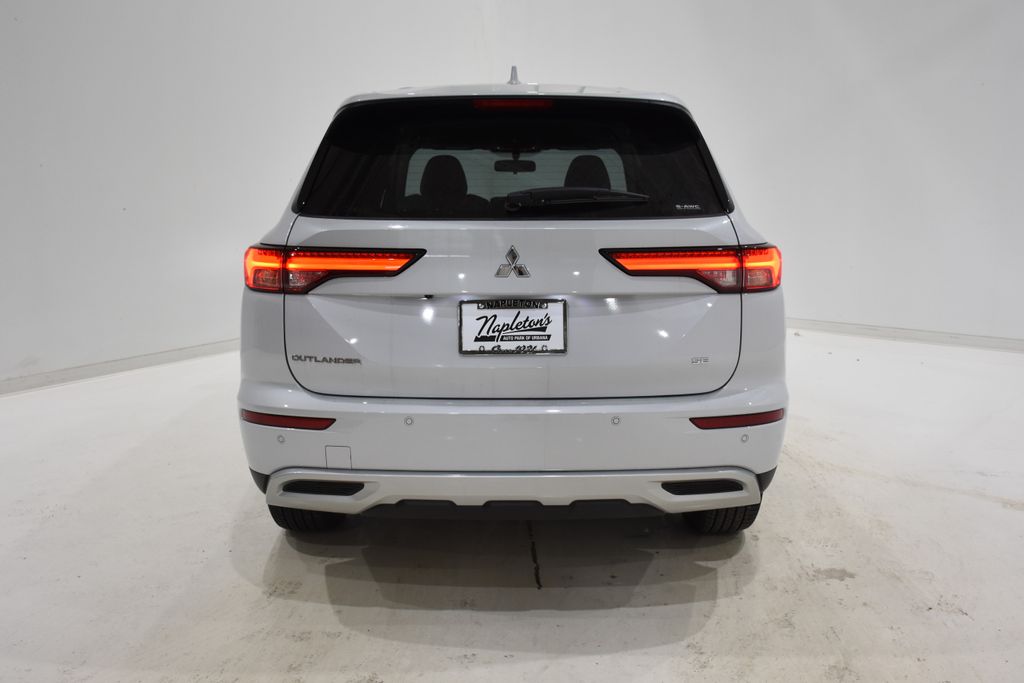 2024 Mitsubishi Outlander SE 5