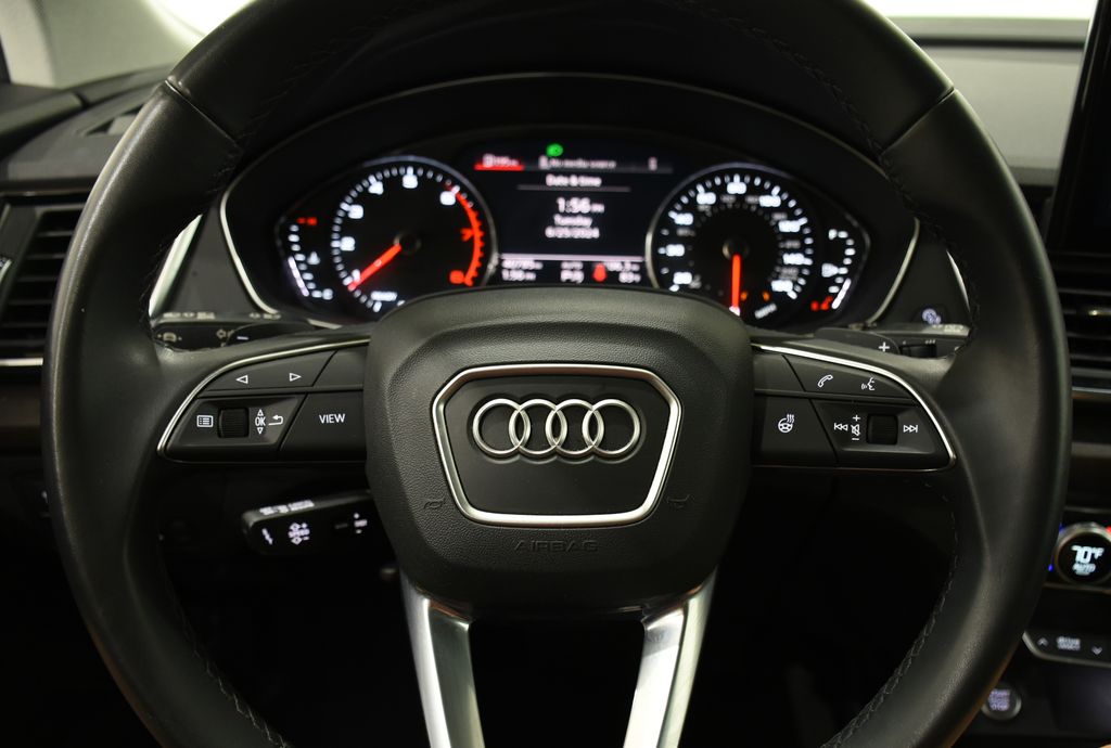 2023 Audi Q5 40 Premium 10