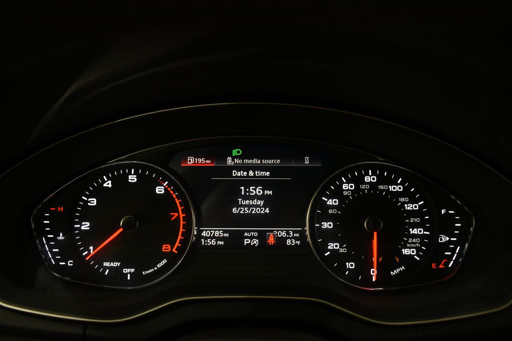 2023 Audi Q5 40 Premium 11
