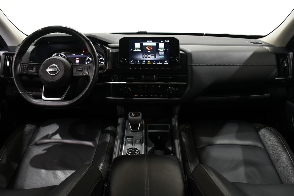 2023 Nissan Pathfinder SL 8