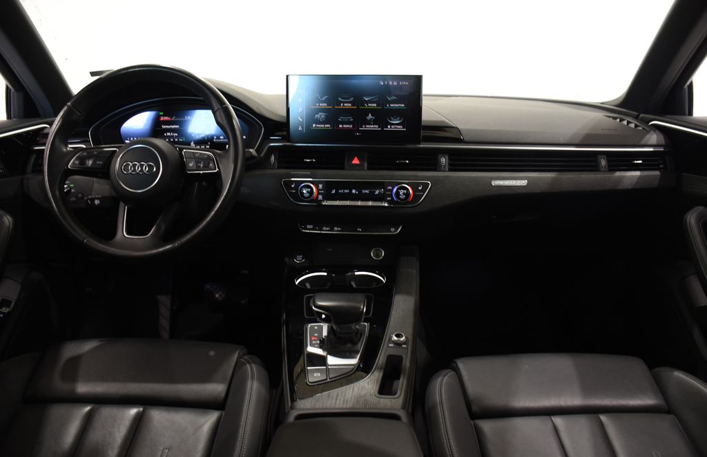 2022 Audi A4 45 S line Premium Plus 9