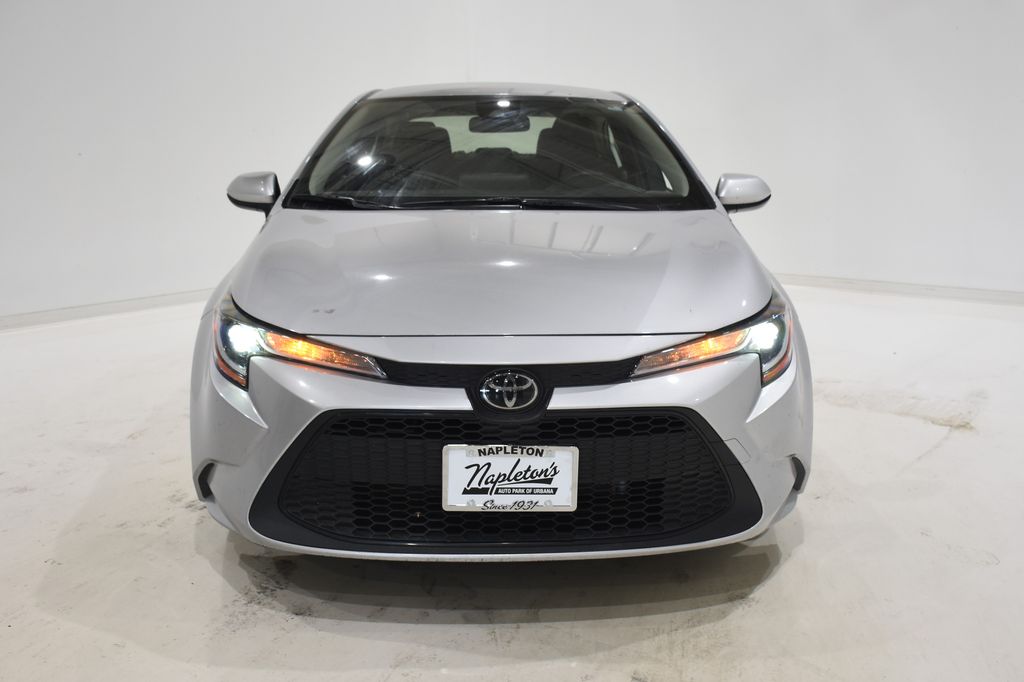 2022 Toyota Corolla LE 2