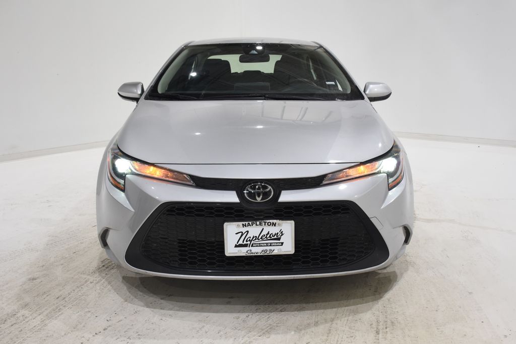 2022 Toyota Corolla LE 2