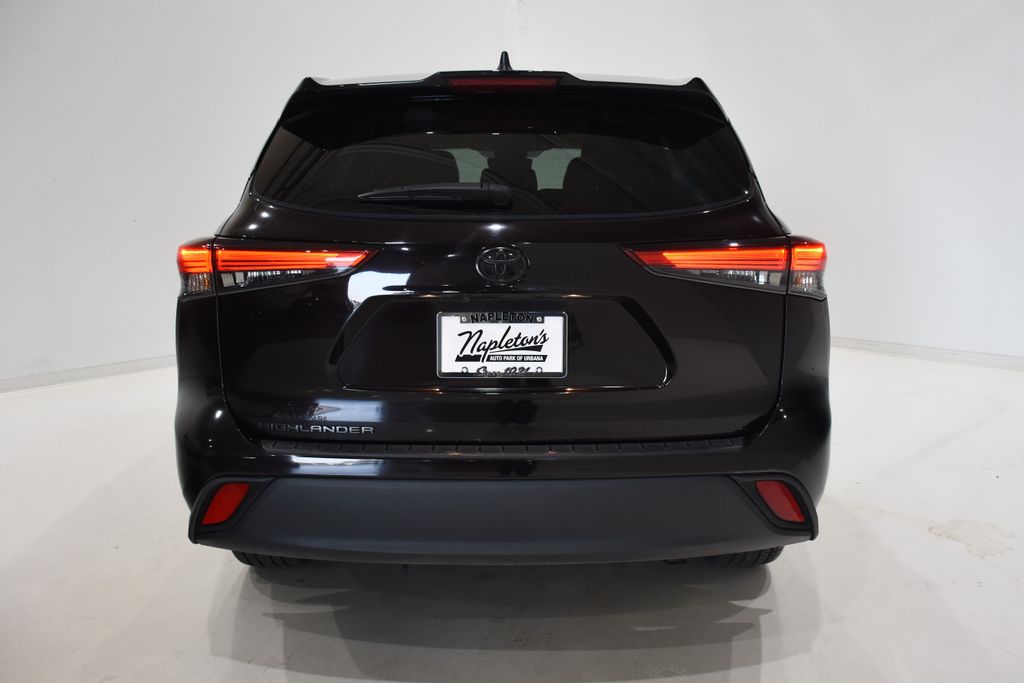 2022 Toyota Highlander L 5