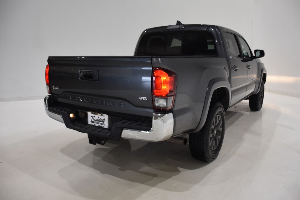 2022 Toyota Tacoma SR5 4