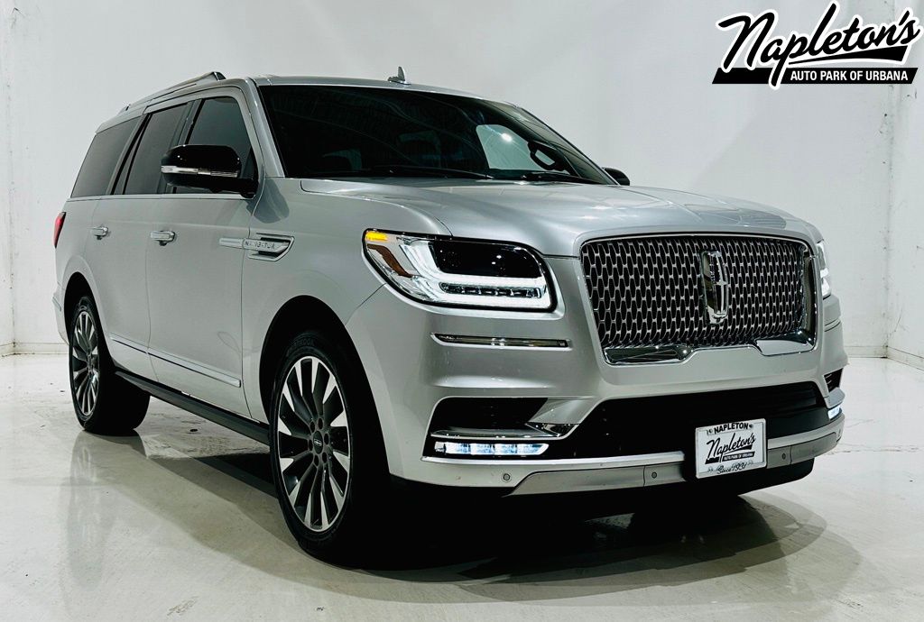 2018 Lincoln Navigator Select 1