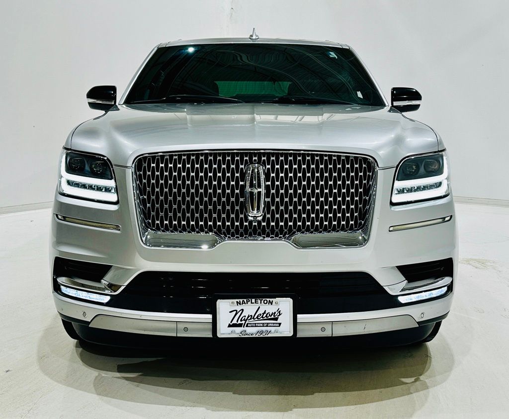 2018 Lincoln Navigator Select 2