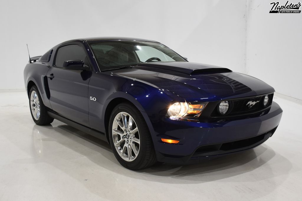 2011 Ford Mustang GT Premium 1