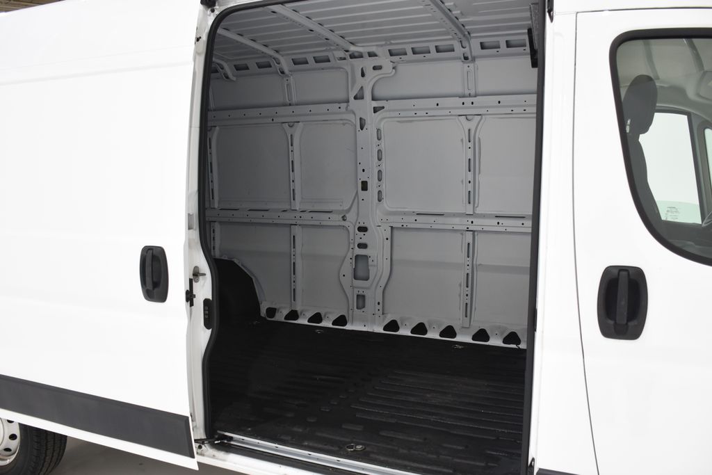 2021 Ram ProMaster 2500 High Roof 26