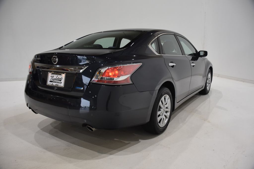 2014 Nissan Altima 2.5 S 4