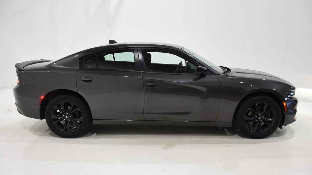 2020 Dodge Charger SXT 3