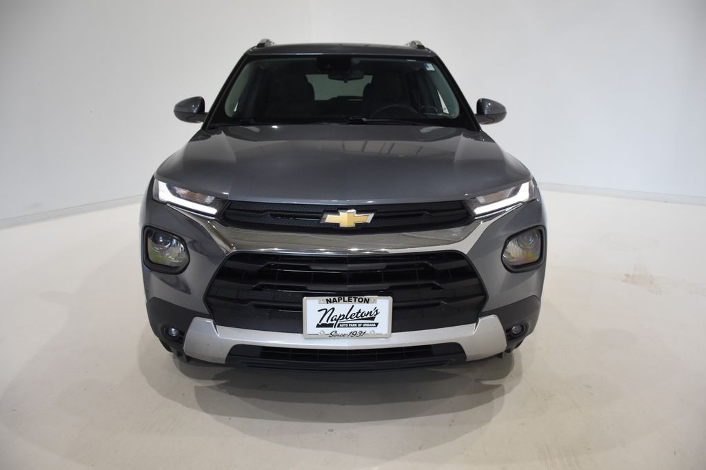 2022 Chevrolet TrailBlazer LT 2