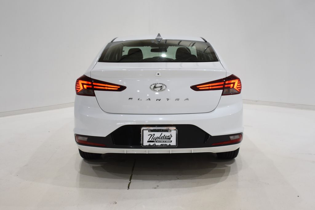 2019 Hyundai Elantra SEL 5