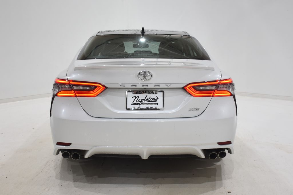 2022 Toyota Camry XSE 5