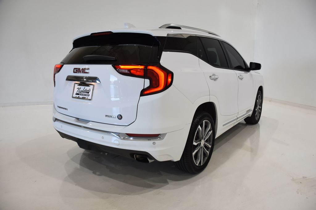 2020 GMC Terrain Denali 4