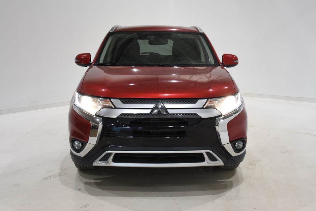 2020 Mitsubishi Outlander SEL 2