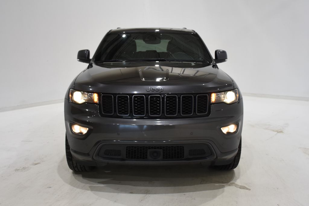 2021 Jeep Grand Cherokee 80th Anniversary Edition 2