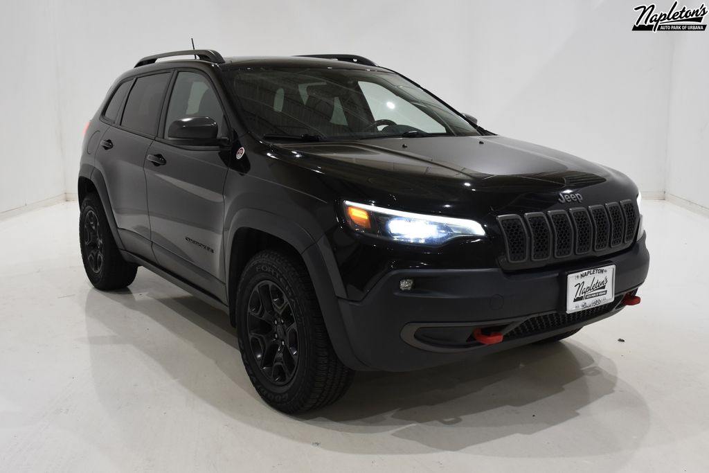 2019 Jeep Cherokee Trailhawk 1