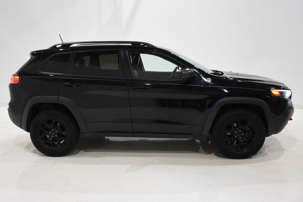 2019 Jeep Cherokee Trailhawk 3