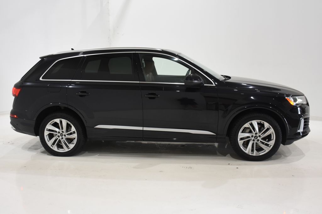 2021 Audi Q7 55 Premium Plus 3