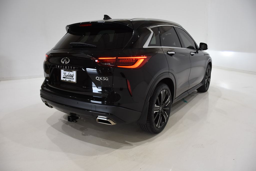 2022 INFINITI QX50 LUXE 4