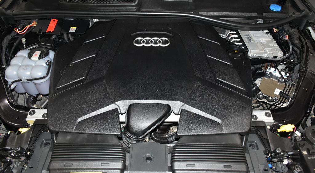 2021 Audi Q7 55 Premium Plus 7