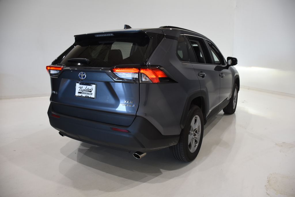 2024 Toyota RAV4 Hybrid XLE 4