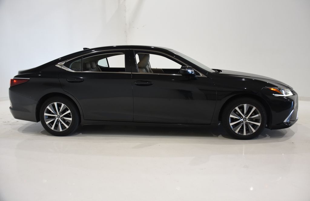 2019 Lexus ES 350 3