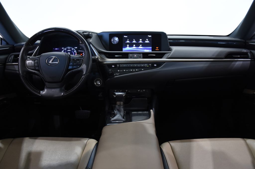 2019 Lexus ES 350 9