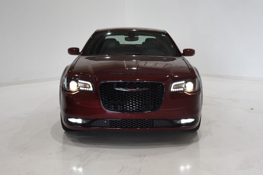 2023 Chrysler 300 S 2