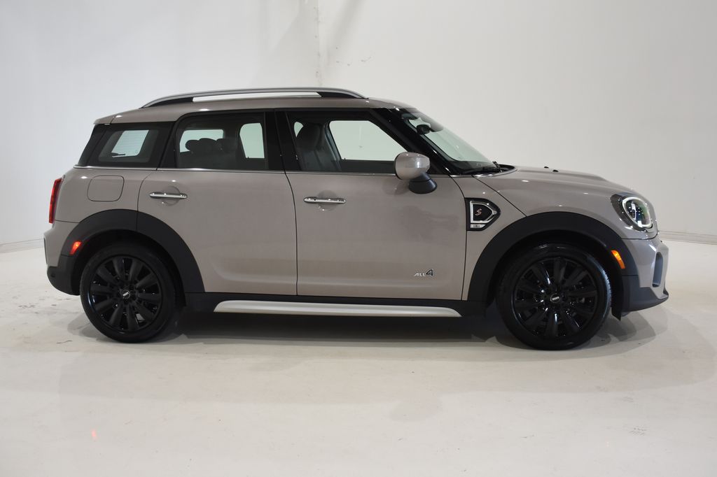 2024 MINI Cooper S Countryman Signature 3