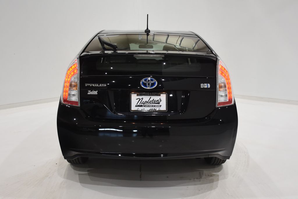 2015 Toyota Prius Three 5