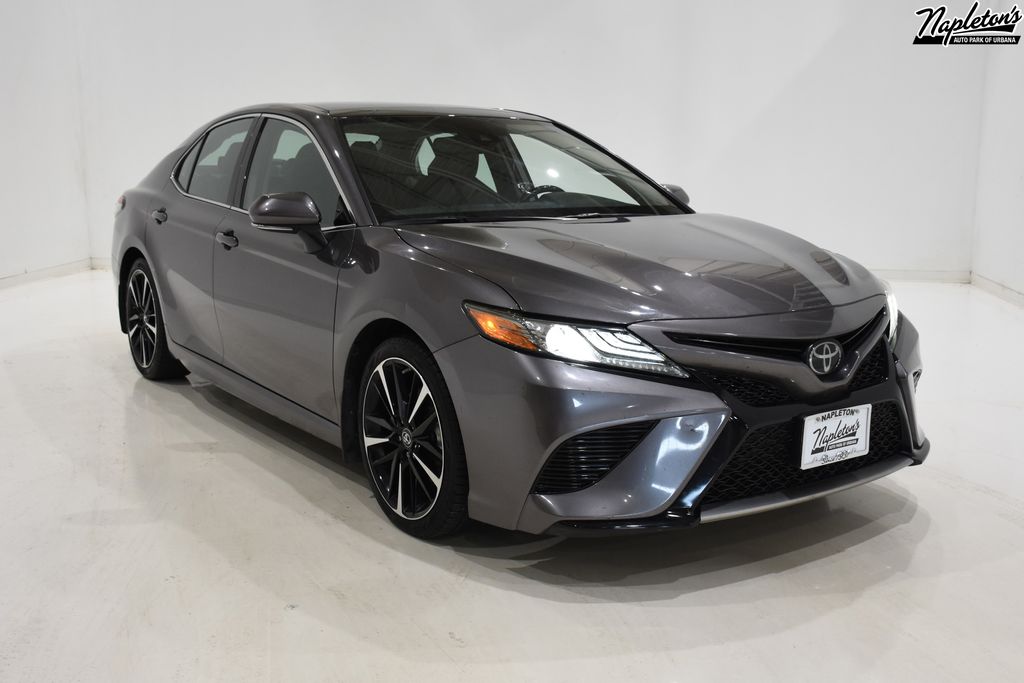 2019 Toyota Camry XSE 1