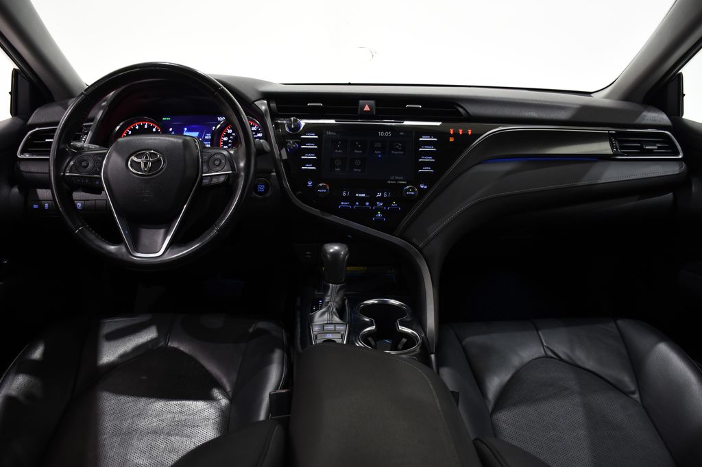 2019 Toyota Camry XSE 8