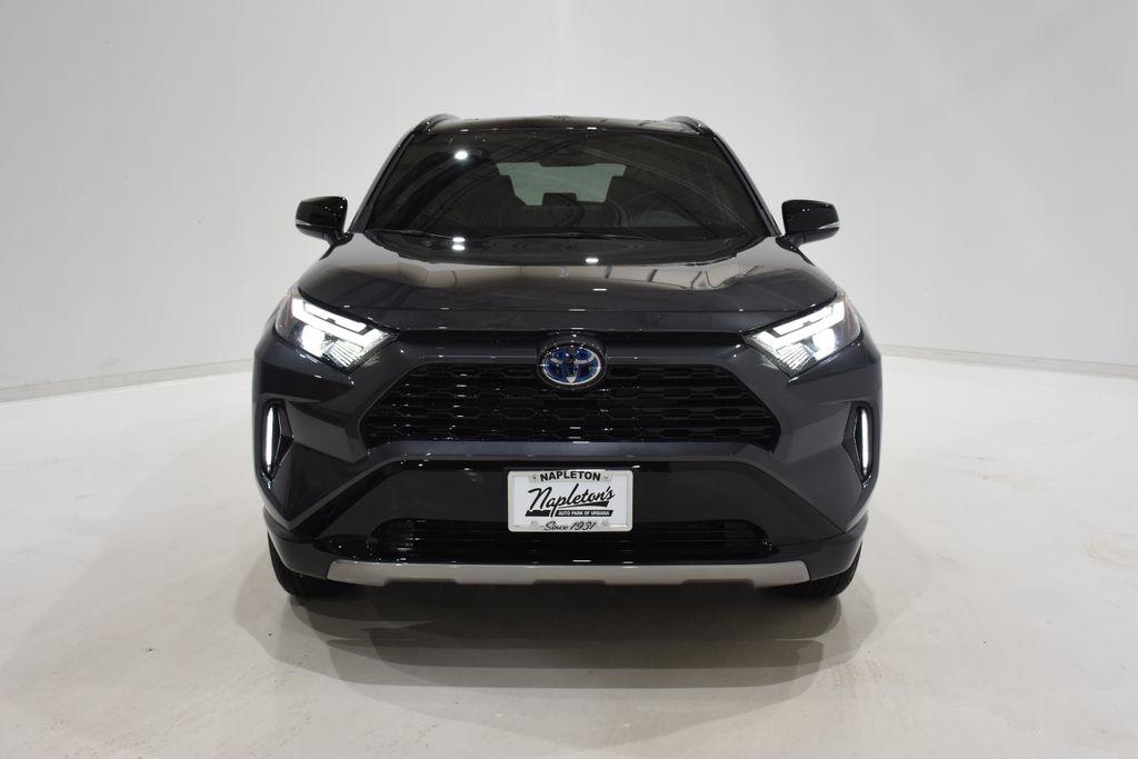 2024 Toyota RAV4 Hybrid XSE 2