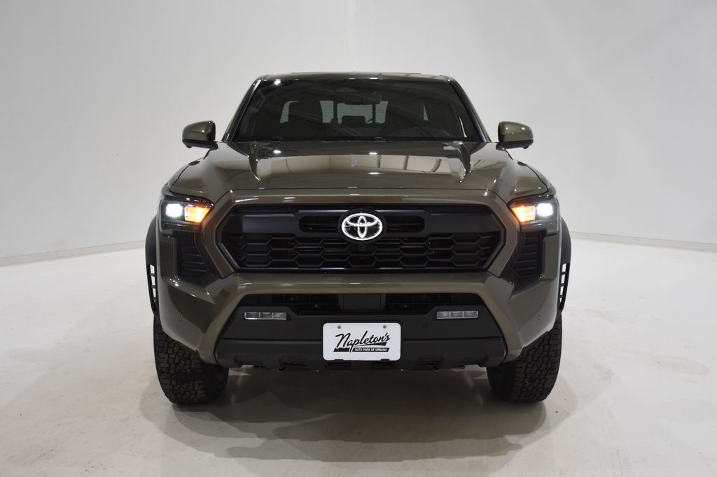 2024 Toyota Tacoma TRD Off-Road 2