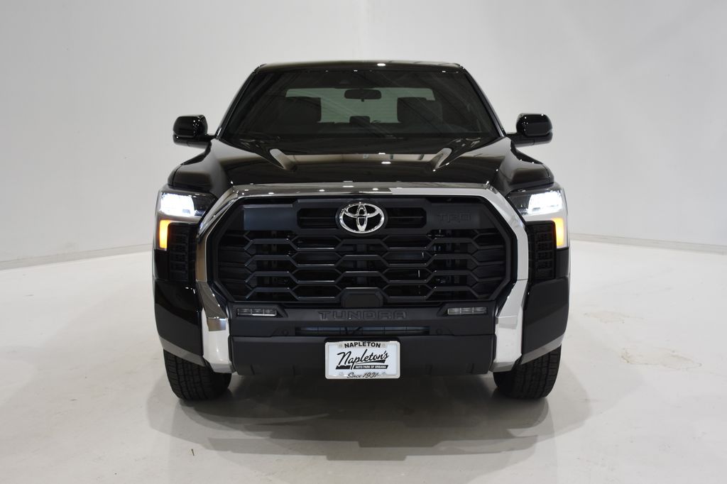 2025 Toyota Tundra SR5 2