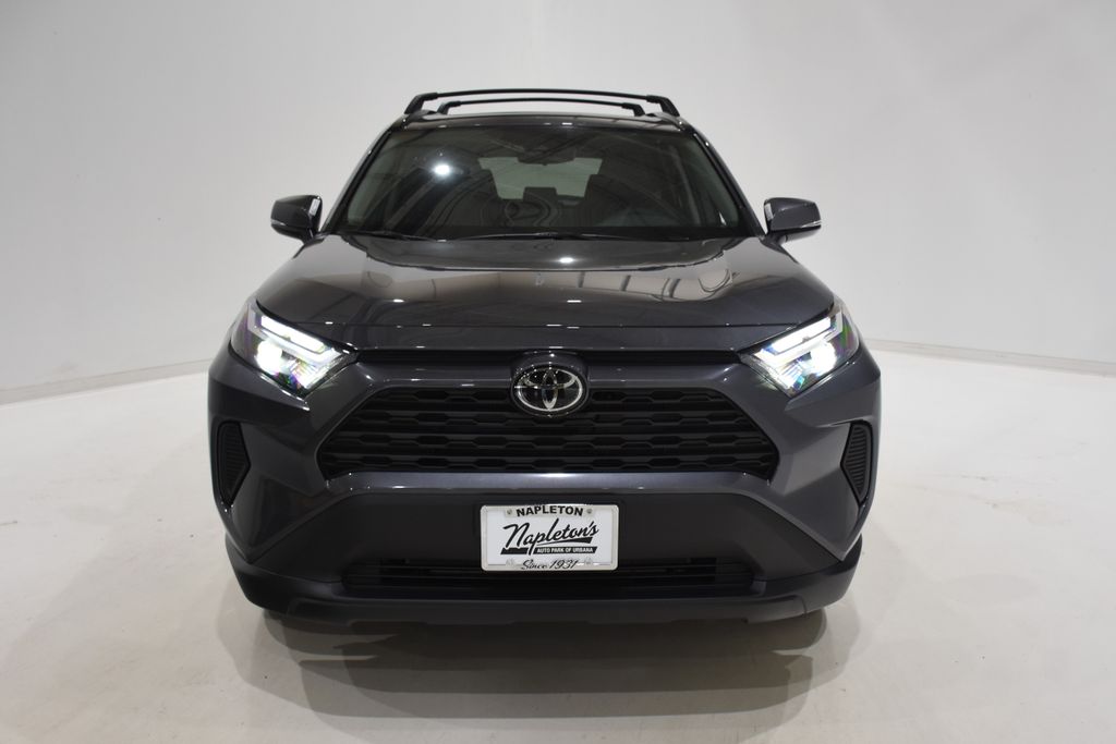 2024 Toyota RAV4 XLE 2