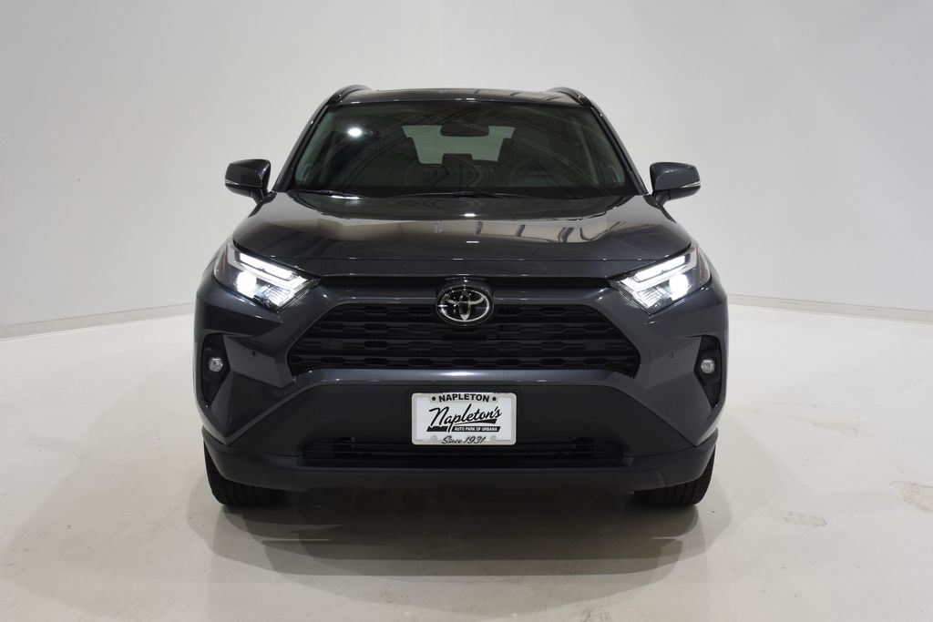 2025 Toyota RAV4 XLE Premium 2