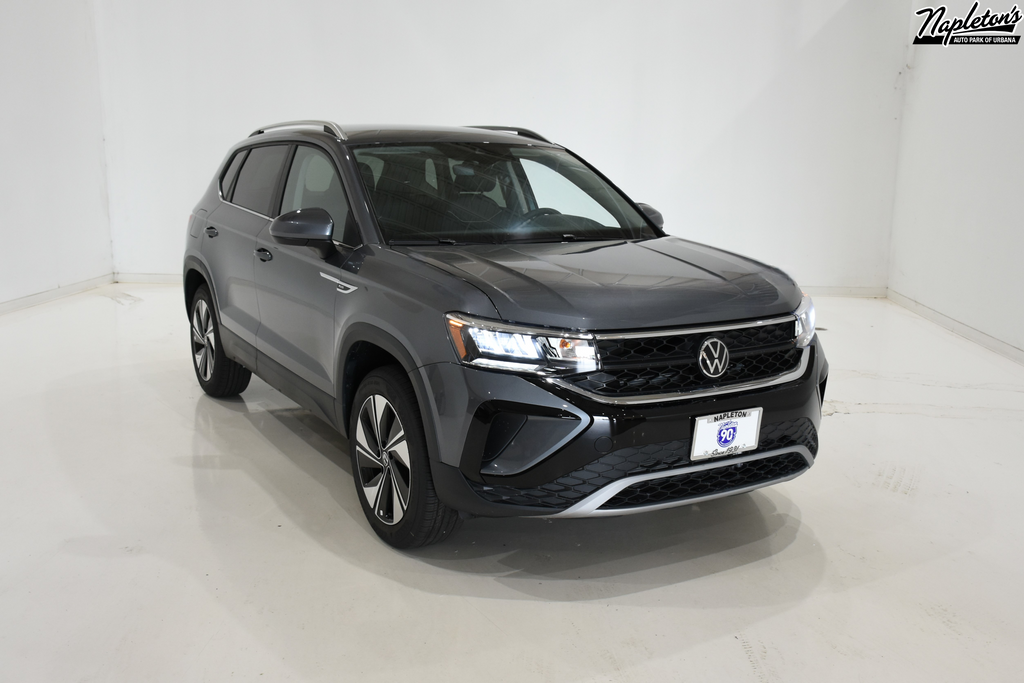 2024 Volkswagen Taos 1.5T SE 1