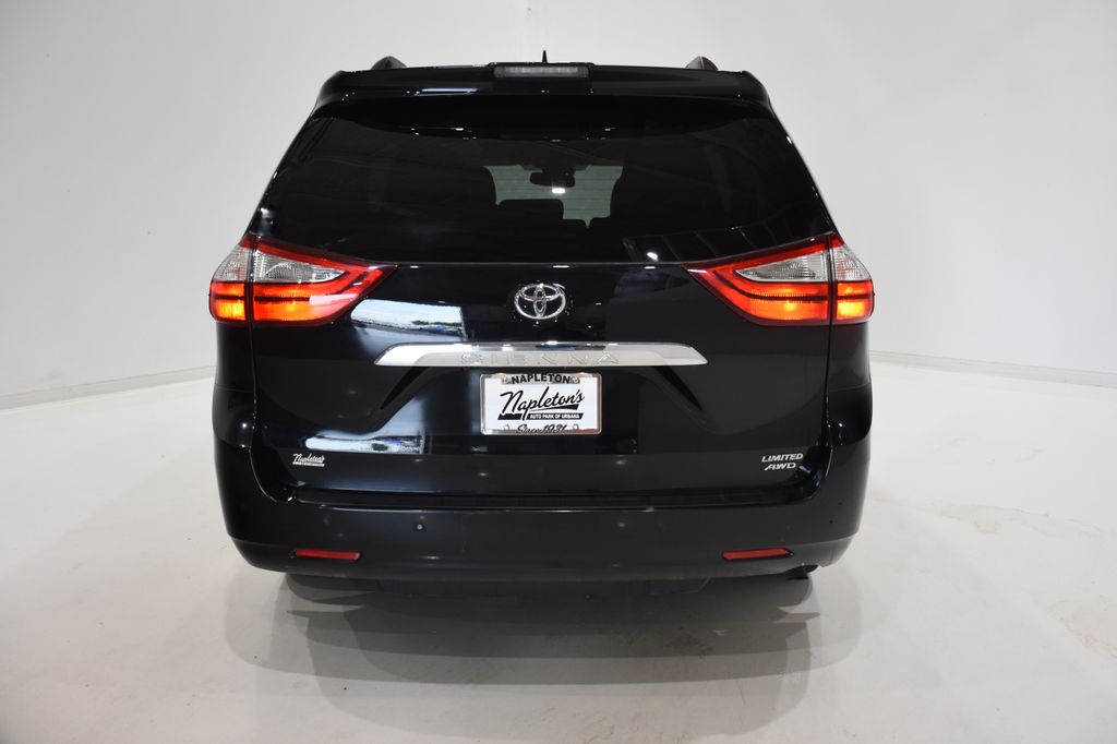 2019 Toyota Sienna Limited Premium 4