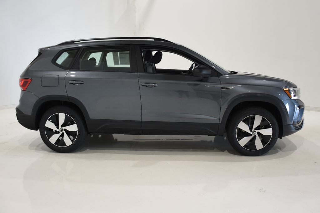 2024 Volkswagen Taos 1.5T S 3