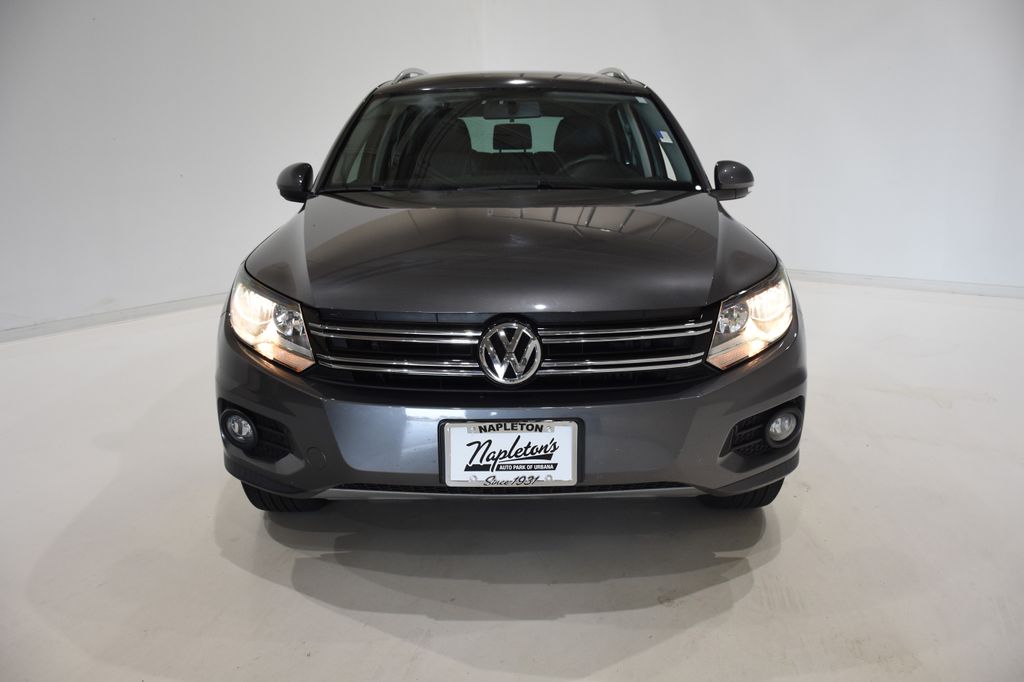 2014 Volkswagen Tiguan SE 2