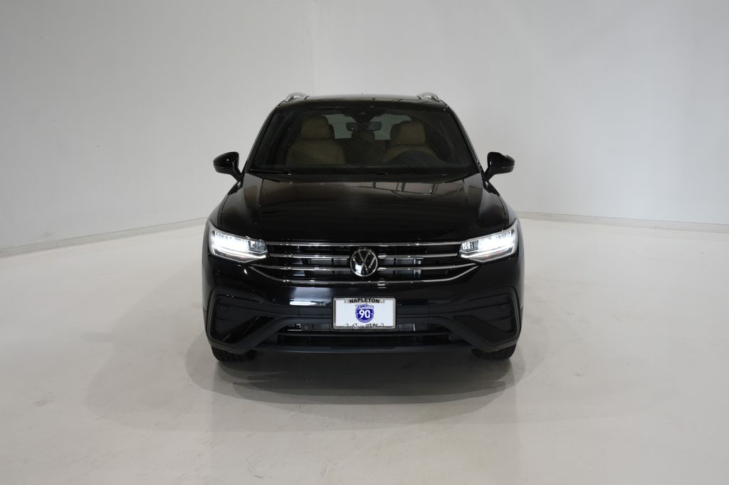 2024 Volkswagen Tiguan 2.0T SE 2