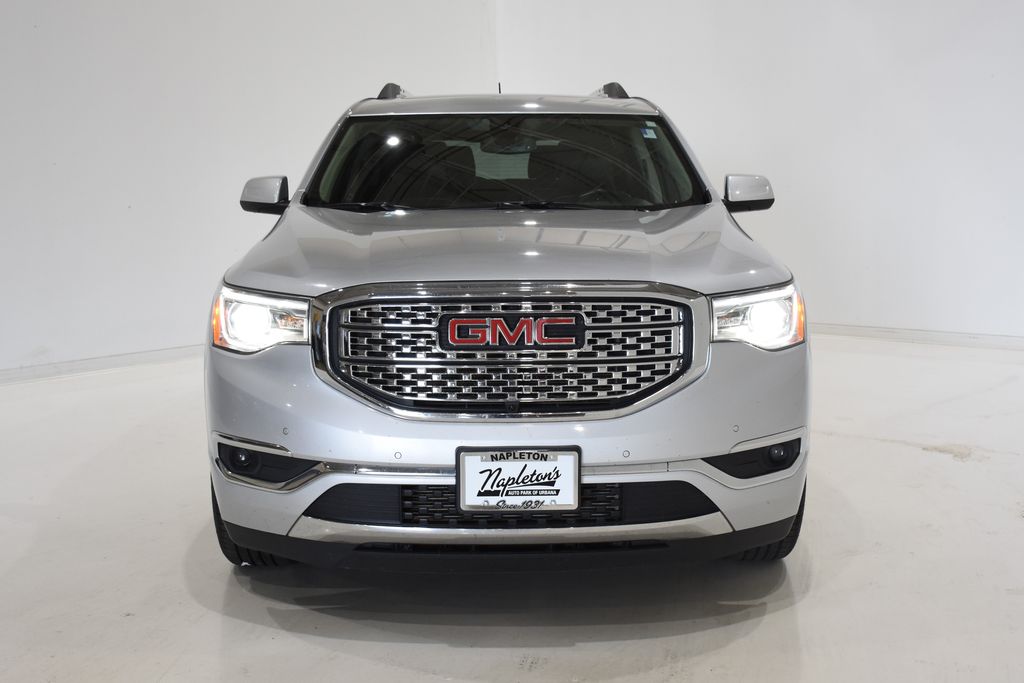 2017 GMC Acadia Denali 2