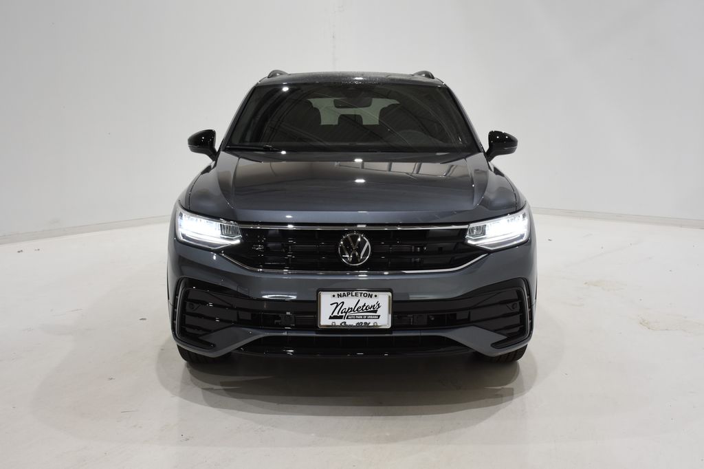 2024 Volkswagen Tiguan 2.0T SE R-Line Black 2