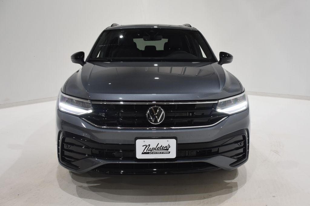 2024 Volkswagen Tiguan 2.0T SE R-Line Black 2