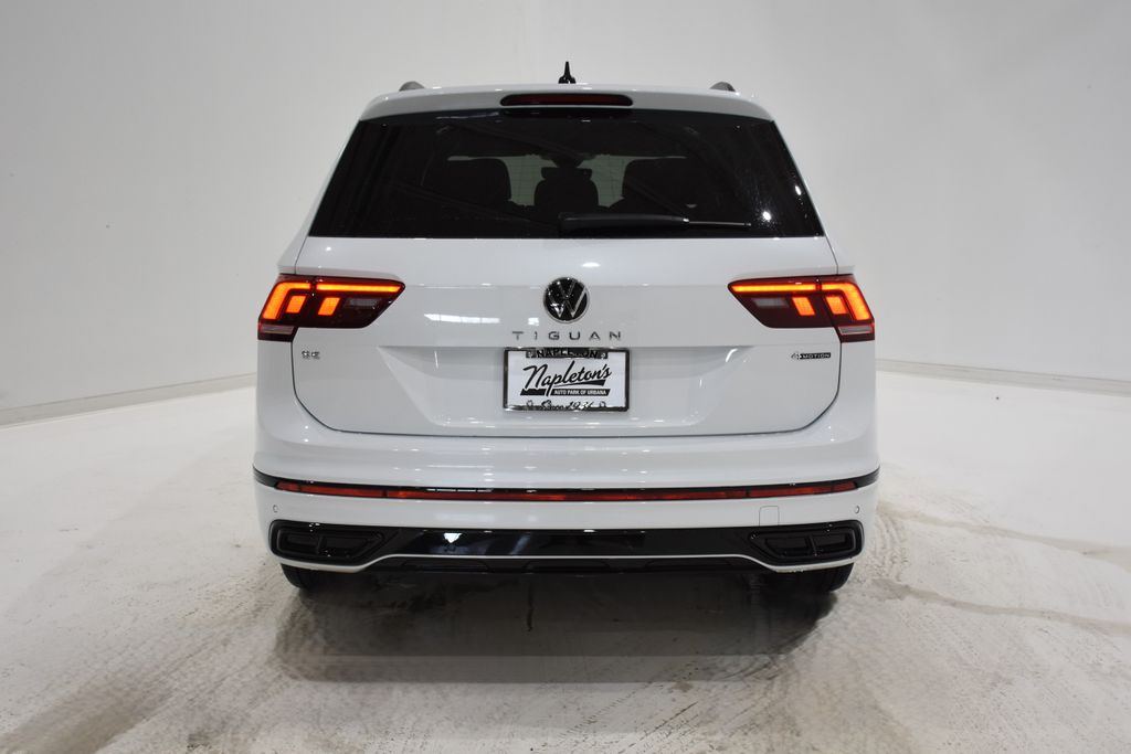 2024 Volkswagen Tiguan 2.0T SE R-Line Black 5