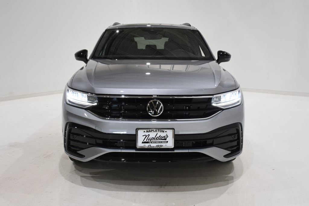 2024 Volkswagen Tiguan 2.0T SE R-Line Black 2