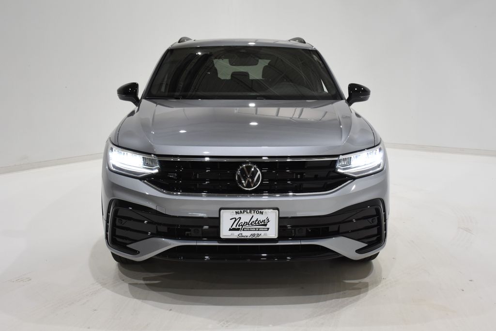 2024 Volkswagen Tiguan 2.0T SE R-Line Black 2